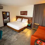 Hotel Numi 3*