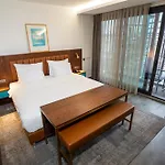 Numi Hotel 3*