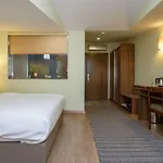Numi Hotel 3*