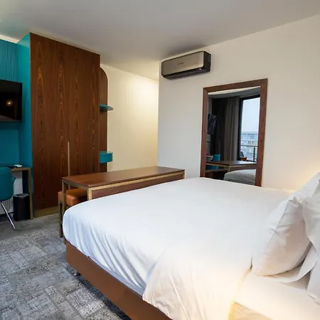 Hotel Numi 4*