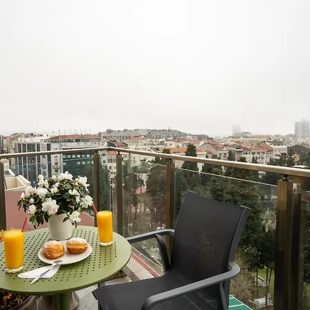 Hotel Numi 4*