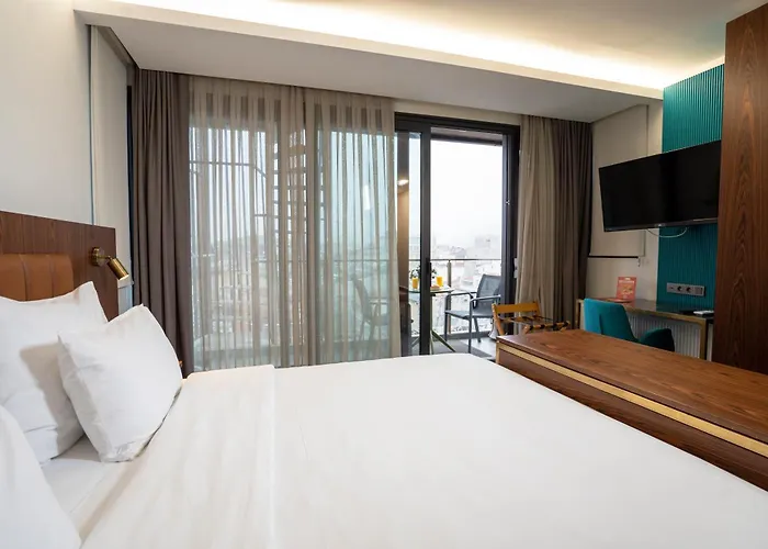 Numi イスタンブール